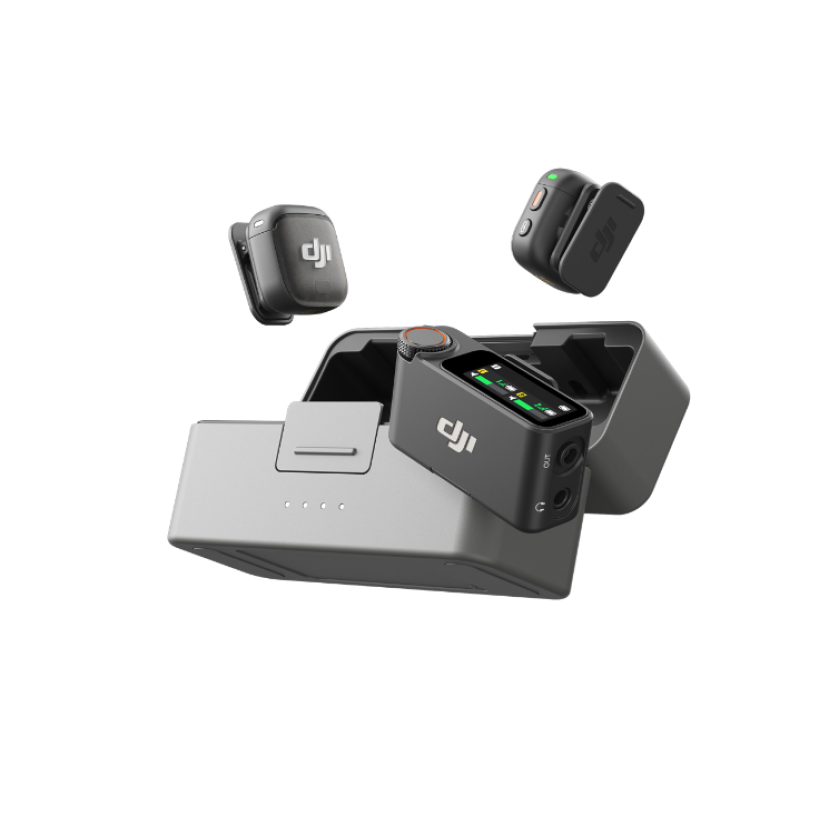 DJI Mic 3 (2 TX + 1 RX + krovimo stotelė) DJI Mic 3 (2 TX + 1 RX + krovimo stotelė)